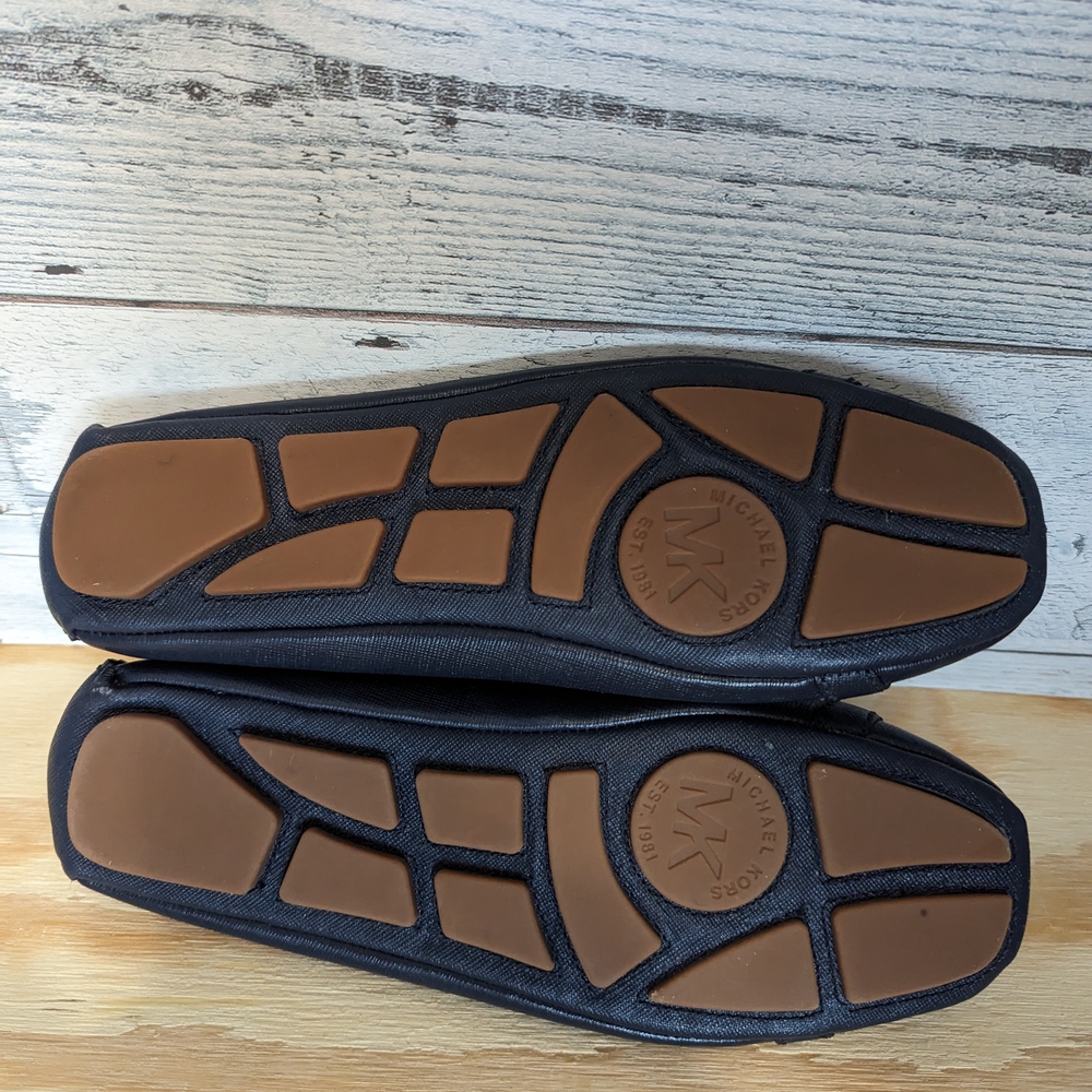 Michael Kors Black Women's Shoes - Picture 4 of 6